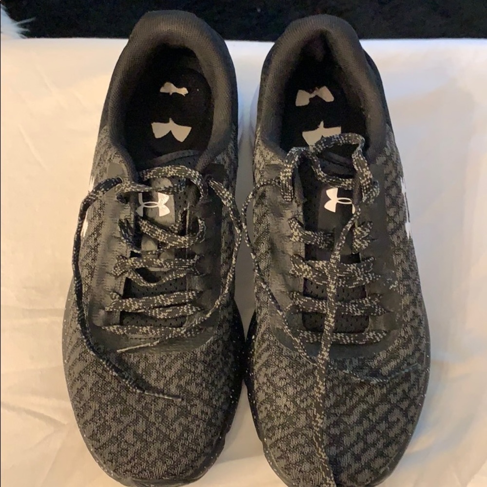 Under Armour athletic shoes-women